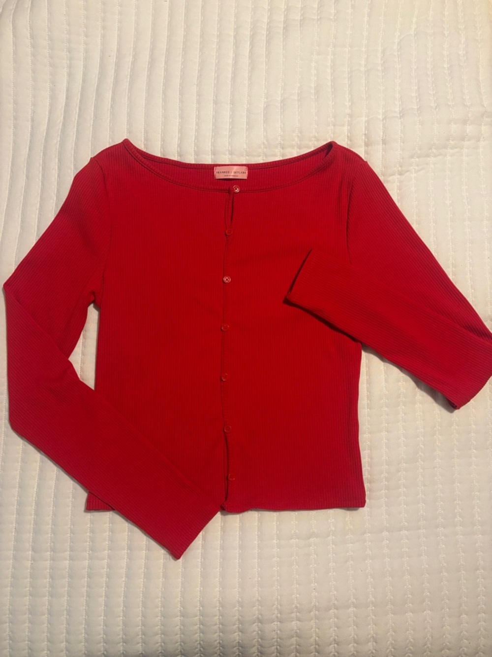Red Ribbed Buttoned Long Sleeve